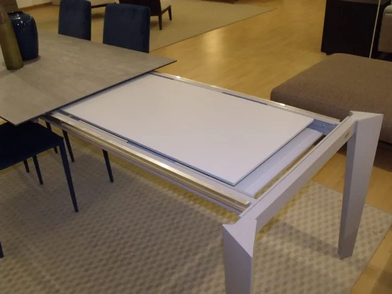 Tavolo allungabile Cruz Bontempi a soli 1750 Euro