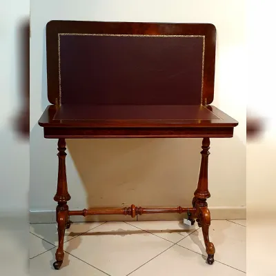 Tavolo Tavolo da gioco Collezione esclusiva in legno Pieghevole scontato 51%