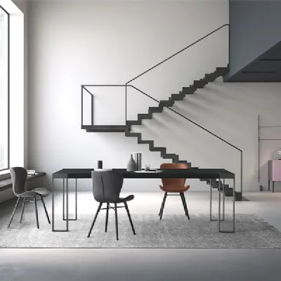 Tavolo allungabile Frame di Devina nais a prezzo riservato