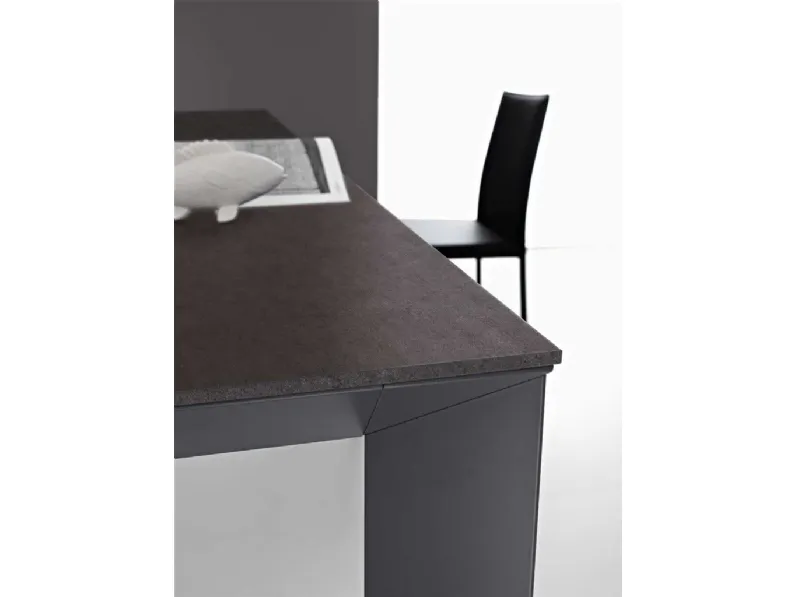 Tavolo Diamante di Point house scontato del 20%