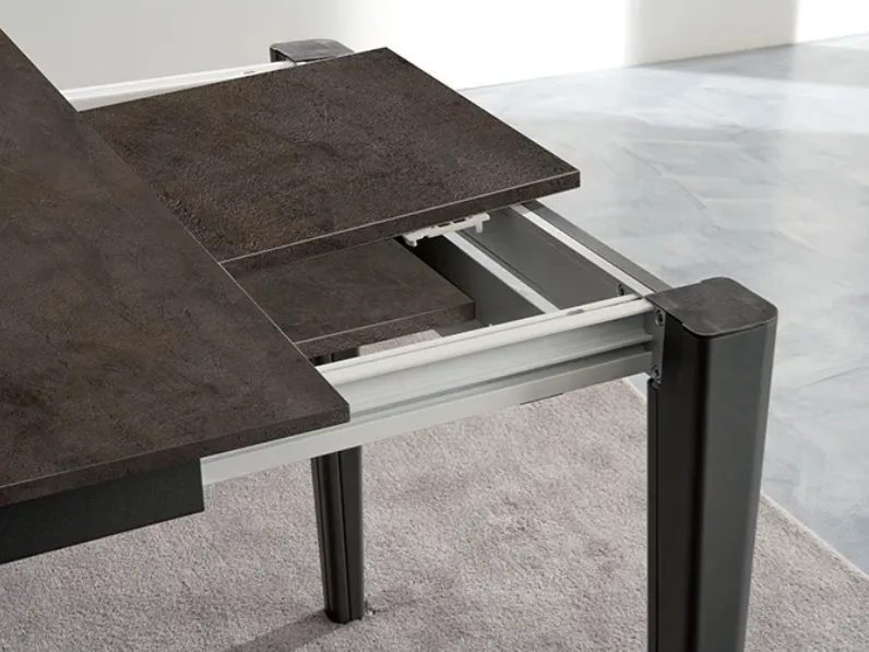 Tavolo rettangolare Mix Easyline scontato del 55%