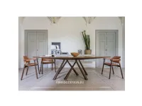 Tavolo ellittico Forest Midj scontato del 30%