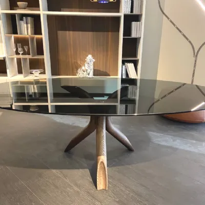 Tavolo con piano in vetro ellittico di Colico a PREZZO OUTLET 