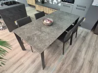 Tavolo in ceramica rettangolare Enea Artigianale in offerta outlet