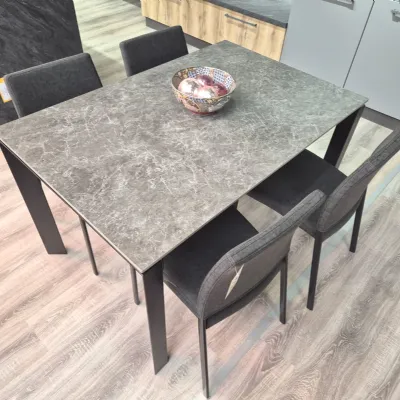 Tavolo Enea Target point in ceramica Allungabile 