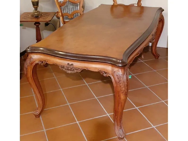 Tavolo rettangolare in legno Chippendale rettangolare di Artigianale in Offerta Outlet