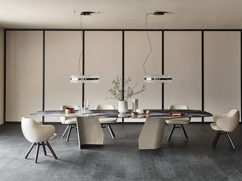 Tavolo sagomato Senator di Cattelan Italia: design unico ed elegante!