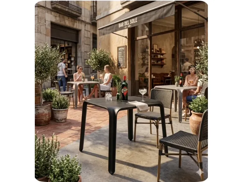 Tavolo Magis Tavolo in polipropilene nero easy magis PREZZI OUTLET -72%