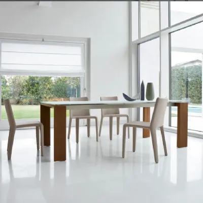 Tavolo rettangolare in vetro Tavolo twice 165 fix piano cristallo acidato bianco gambe nero opaco fisso bonaldo di Bonaldo in Offerta Outlet