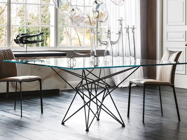 Scopri il prezzo riservato del tavolo Gordon Cattelan italia 