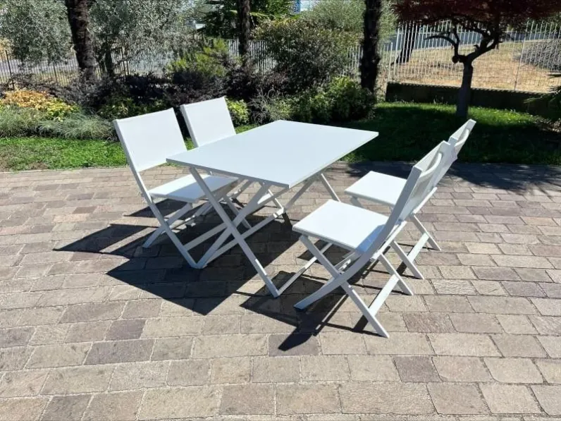 Tavolo in altri materiali rettangolare Gruppi tavoli e sedute outdoor queen  Talenti in offerta outlet