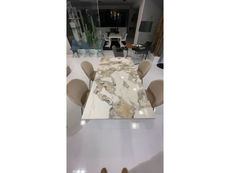 Tavolo Igor Zamagna in OFFERTA OUTLET -35%