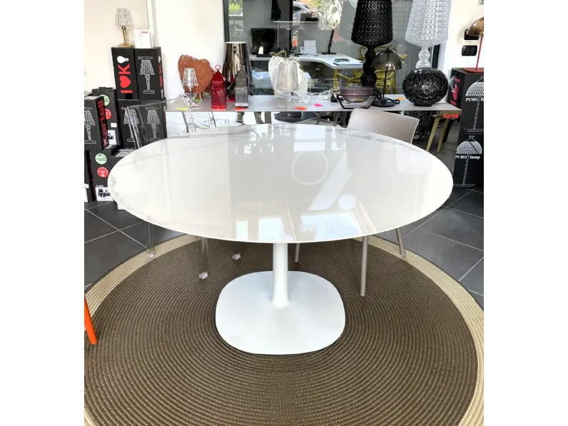 Tavolo Multiplo tondo di Kartell scontato del 40%
