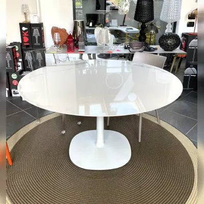 Tavolo Multiplo tondo di Kartell scontato del 40%