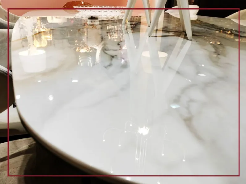 Tavolo ellittico Skorpio keramik Cattelan italia scontato del 32%