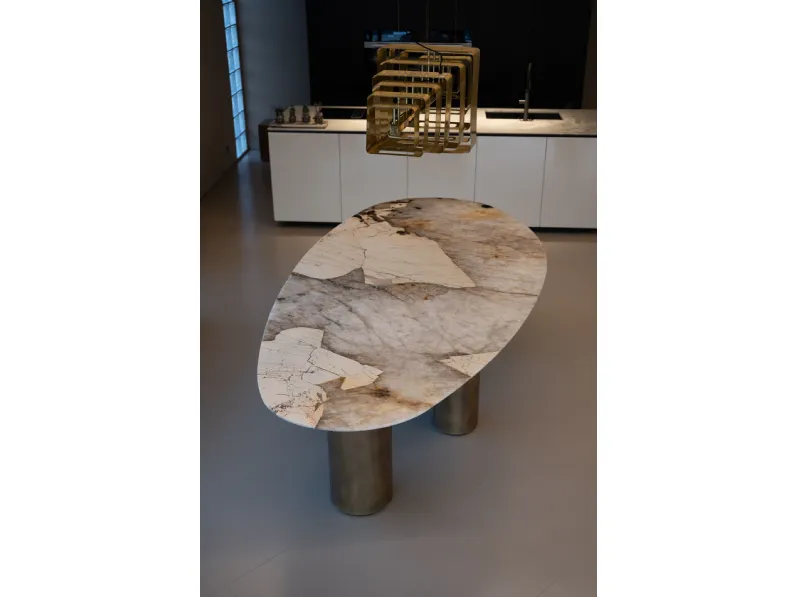 Tavolo ovale in ceramica Lagos di Baxter in Offerta Outlet 