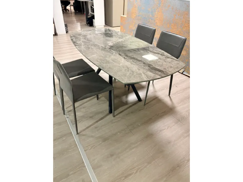 Tavolo kyoto four e sedie  Stones in OFFERTA OUTLET -47%