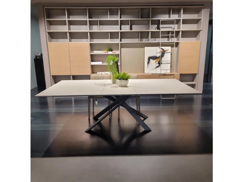 Tavolo 4x4 Ozzio in ceramica Allungabile scontato 19%