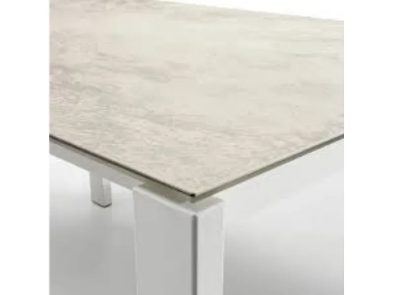 Tavolo in ceramica rettangolare Badu' xl Midj a prezzo scontato