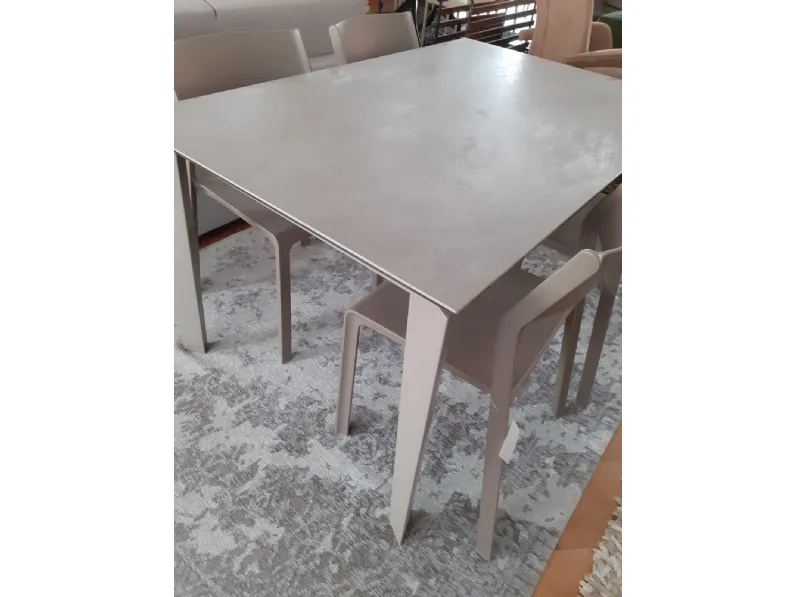 Tavolo rettangolare in ceramica Cruz di Bontempi in Offerta Outlet