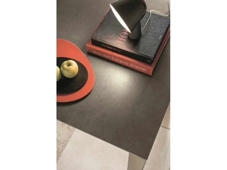 Tavolo rettangolare in ceramica Galileo di Friulsedie in Offerta Outlet