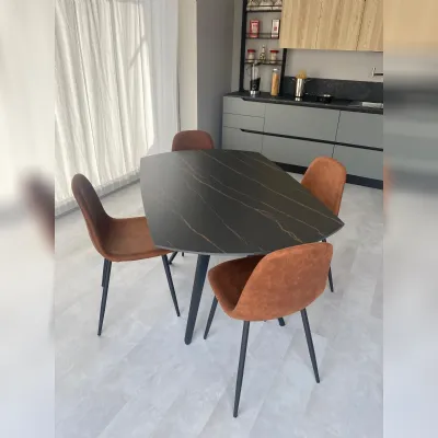Tavolo in ceramica rettangolare Kyoto brigitte Stones in offerta outlet