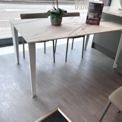 Tavolo Mary Scavolini in OFFERTA OUTLET -52%