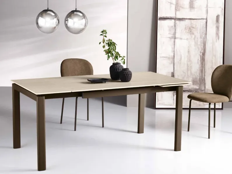 Tavolo in ceramica rettangolare Opus Capodarte in offerta outlet