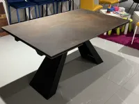 Tavolo in ceramica rettangolare Slide Zamagna in offerta outlet