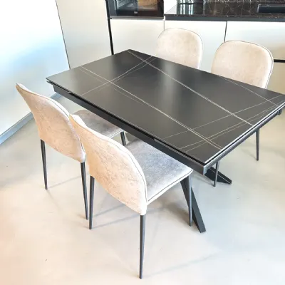 Tavolo in ceramica rettangolare Tavolo allungabile Stones a prezzo ribassato