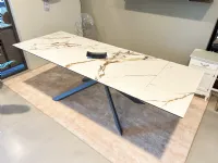 Tavolo Tavolo cross calacatta borghini Stones a prezzo scontato