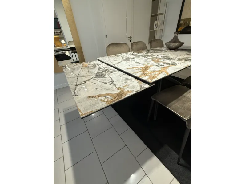 Tavolo Tiffany Sedit in OFFERTA OUTLET -50%
