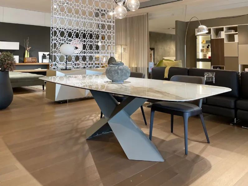 Tavolo in ceramica rettangolare Tyron keramik Cattelan italia a prezzo ribassato