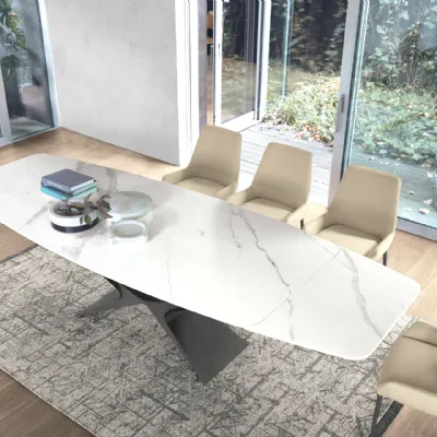 Tavolo in ceramica sagomato Baltik new up Sedit a prezzo ribassato