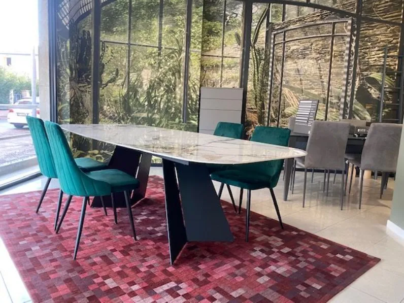 Tavolo in ceramica sagomato Empire plus - musa La seggiola a prezzo scontato