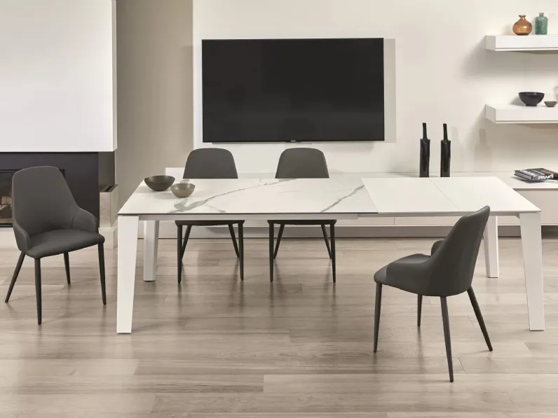 Tavolo in laminato rettangolare Winny Ingenia a prezzo ribassato