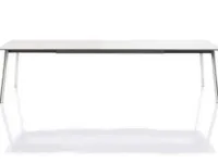 Tavolo in legno e resina rettangolare Tavolo de javu allungabile magis Magis in offerta outlet