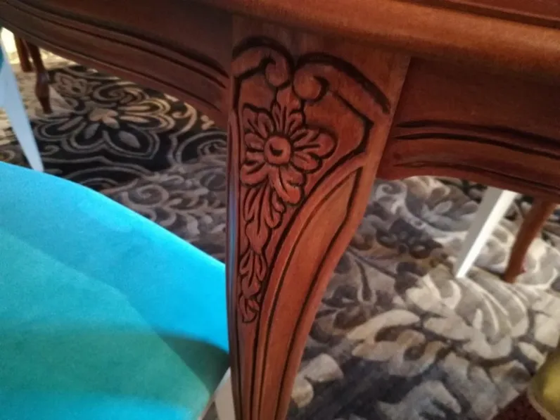 Tavolo in legno ovale Dorado Tonin casa a prezzo ribassato