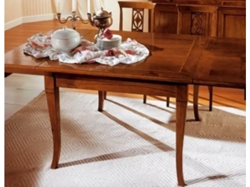 Tavolo classico quadrato completo di 4 sedie collezione Palazzo Alfieri in noce intarsiato