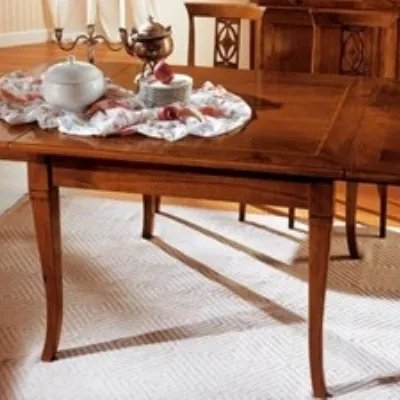 Tavolo classico quadrato completo di 4 sedie collezione Palazzo Alfieri in noce intarsiato