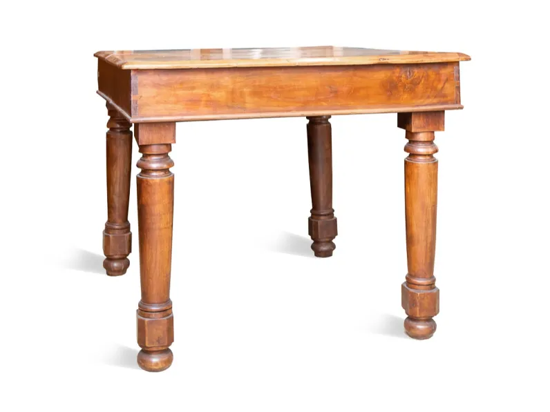 Tavolo in legno quadrato Da lavoro Artigianale a prezzo scontato