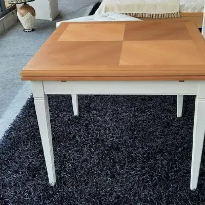 Tavolo Modello quadrifogli Mobilificio bellutti in OFFERTA OUTLET -65%