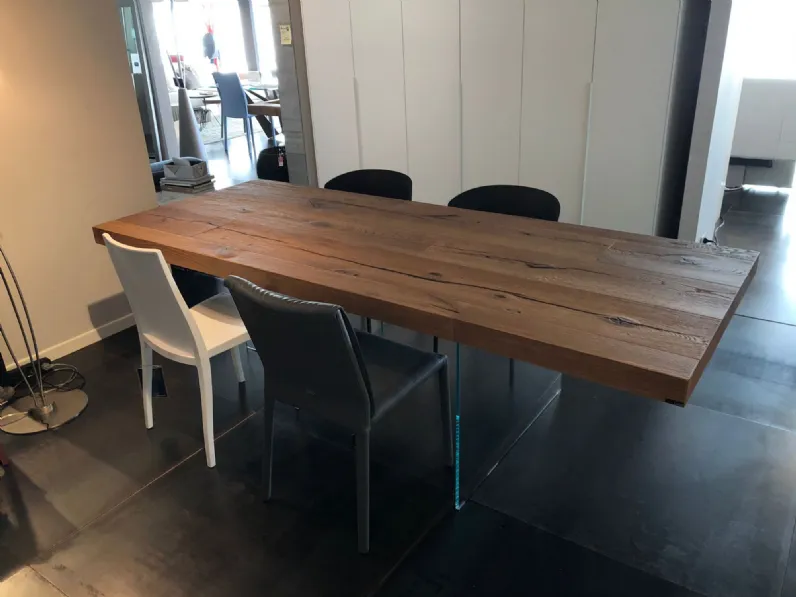 Tavolo in legno rettangolare Air 250x100 Lago a prezzo ribassato