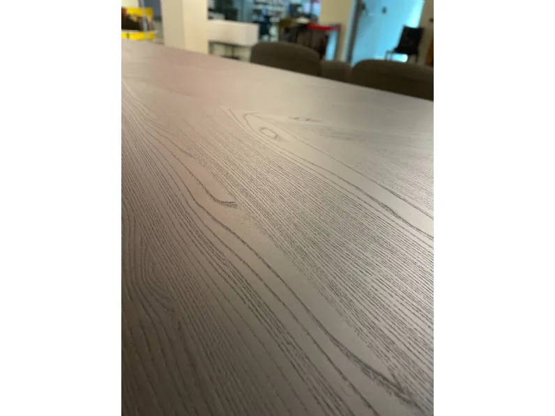 Tavolo rettangolare in legno Henry di Poliform in Offerta Outlet