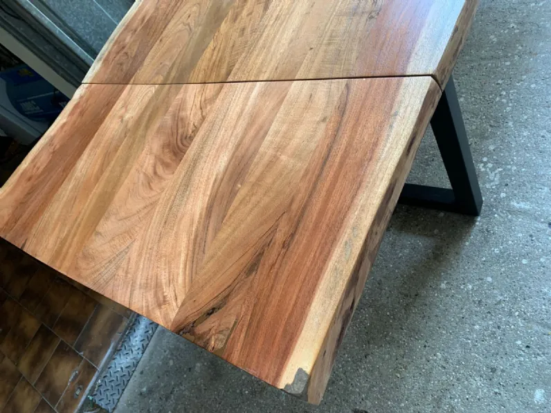 Tavolo in legno rettangolare Industrial 160-240 Outlet etnico a prezzo ribassato