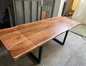 Tavolo in legno rettangolare Industrial 160-240 Outlet etnico in offerta outlet