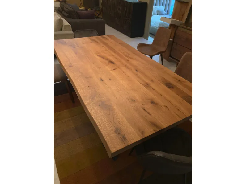 Tavolo in legno rettangolare Metal Alta corte a prezzo ribassato