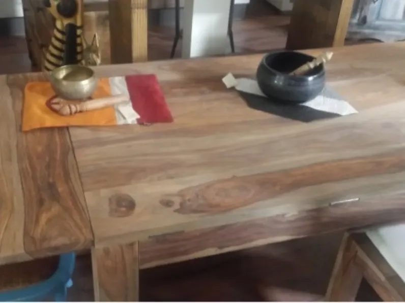 Tavolo in legno rettangolare Tavolo in noce naturale allungabile di Nuovi mondi cucine in Offerta Outlet