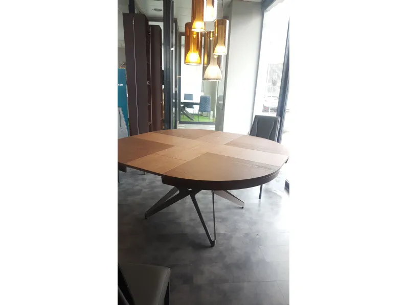 Tavolo in legno rotondo Big round Ozzio in offerta outlet