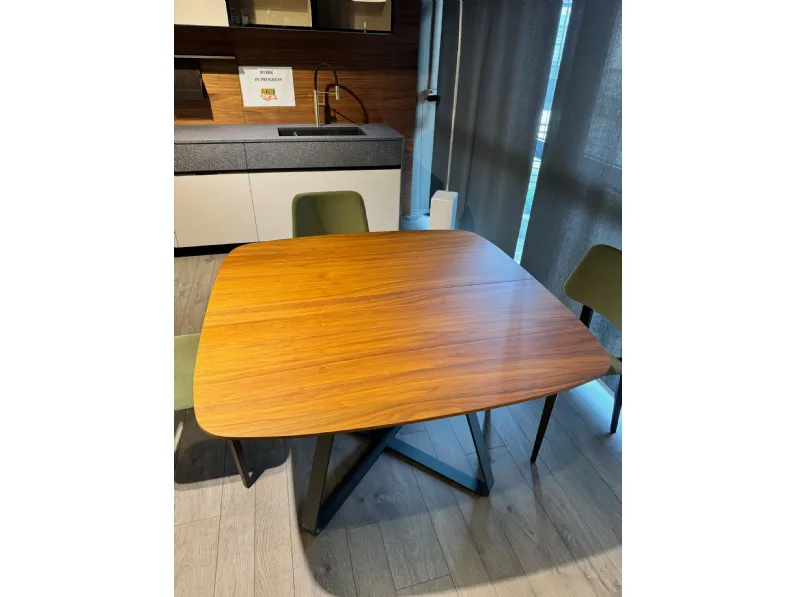 Tavolo allungabile Paul Midj a soli 1653€